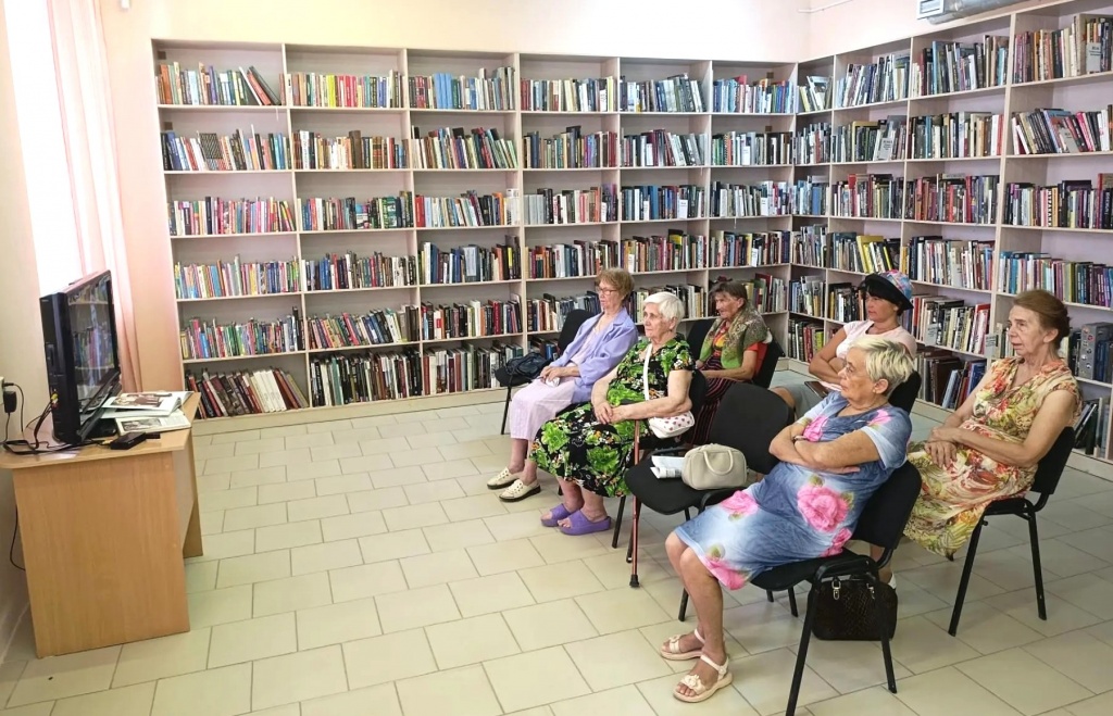 Душа сцены и экрана: как в клубе «Вдохновение» прошёл вечер памяти Бориса Тенина